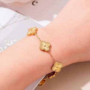 Clover bracelet 6.5”